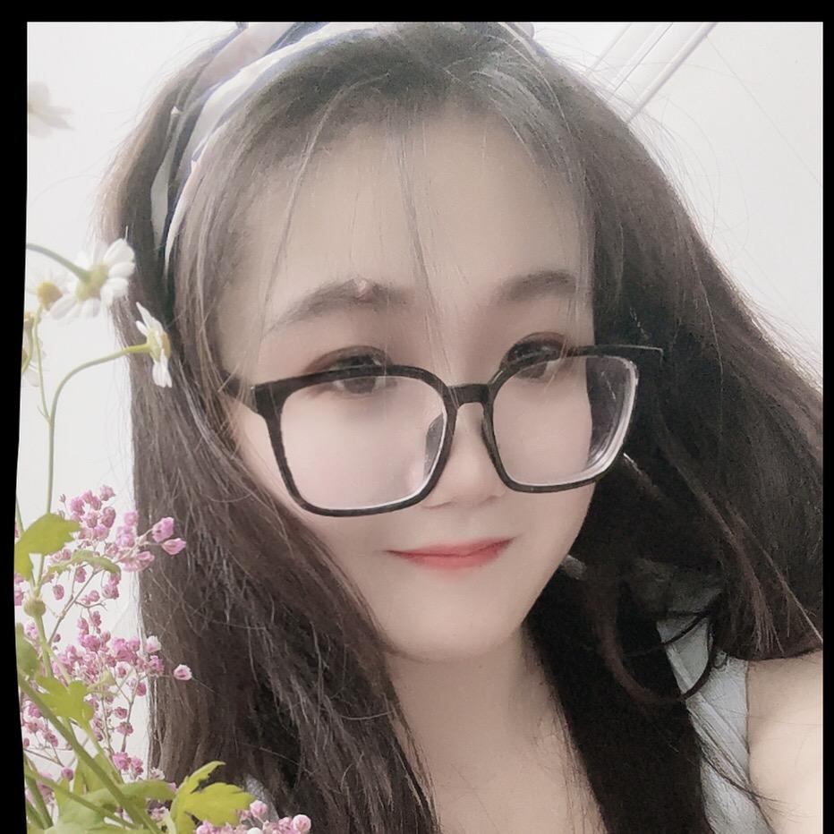 晚晚皆安ya头像