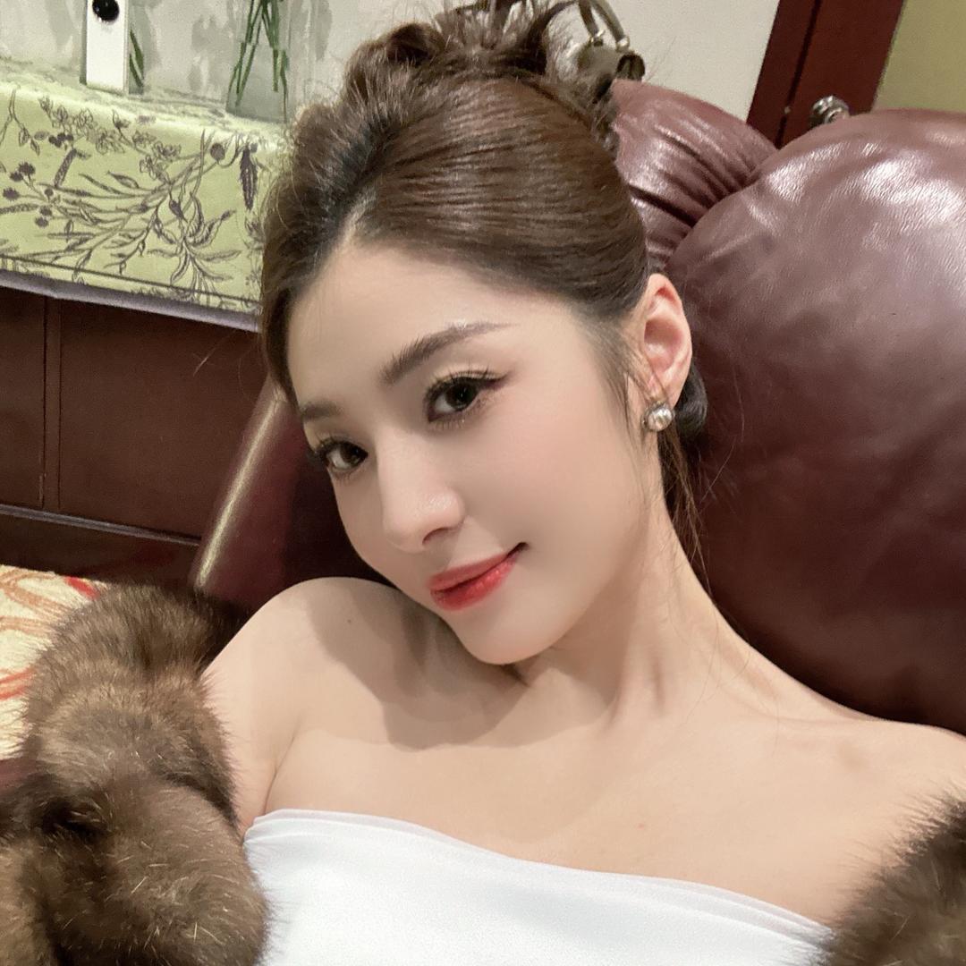 涵总的衣橱