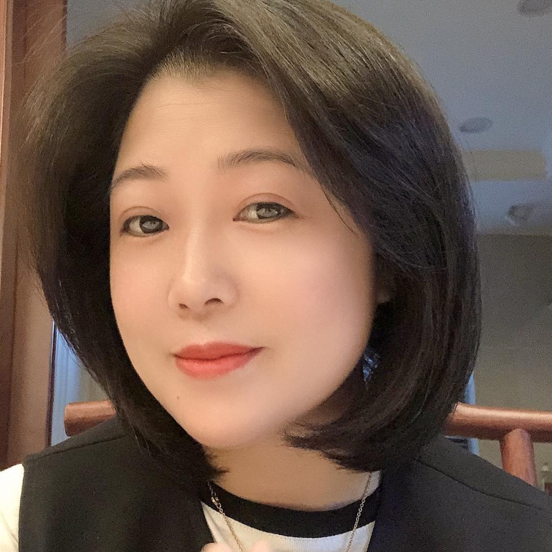 春云美发用品批发