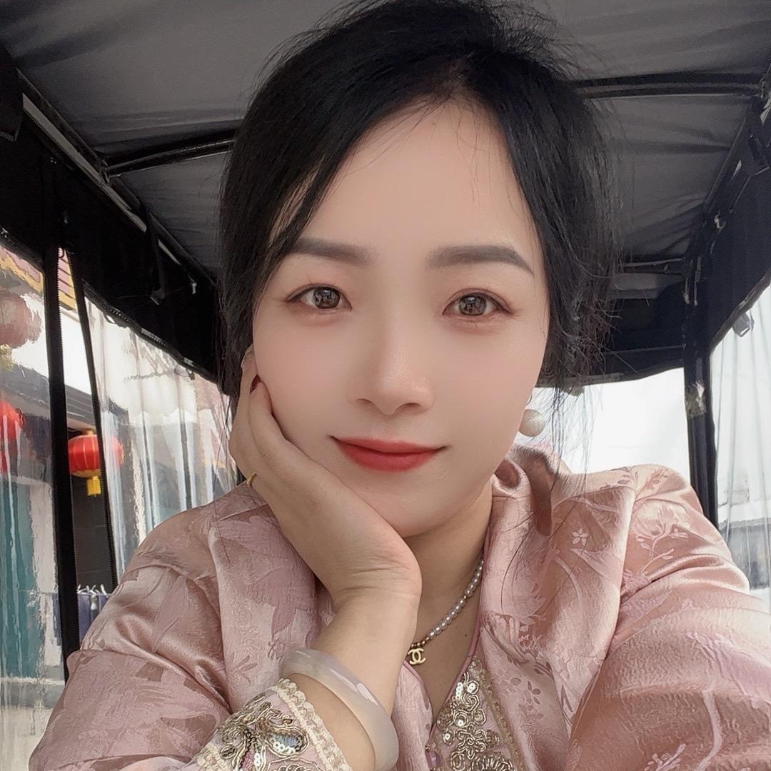 杨庄集明天见女装店----红老板