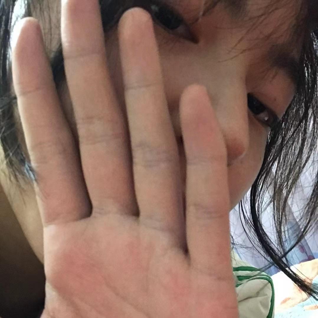 赵佳忆-