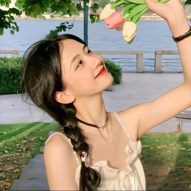 平芜尽处是春山