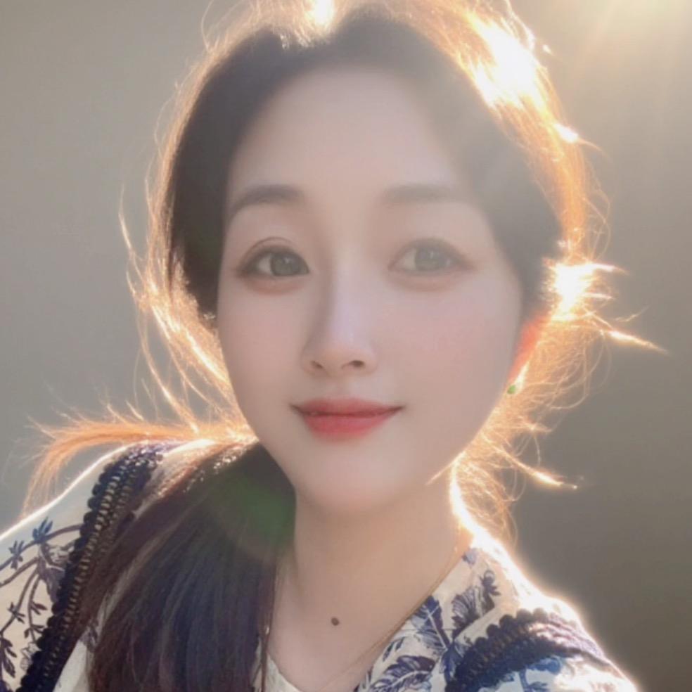 临江极简女装