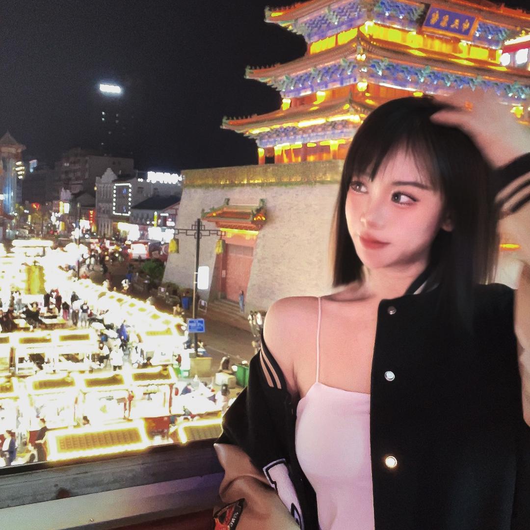 L小虫头像