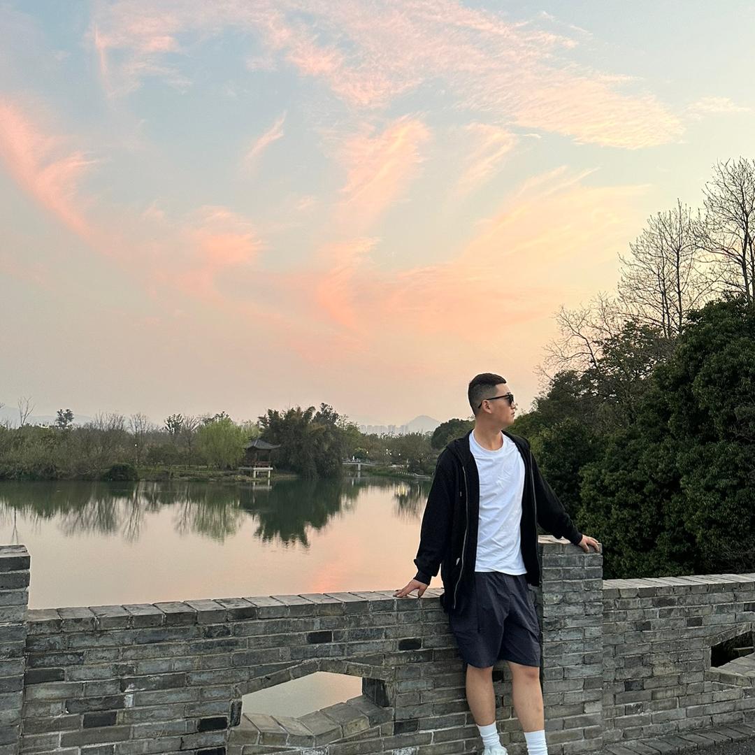 @刘海龙