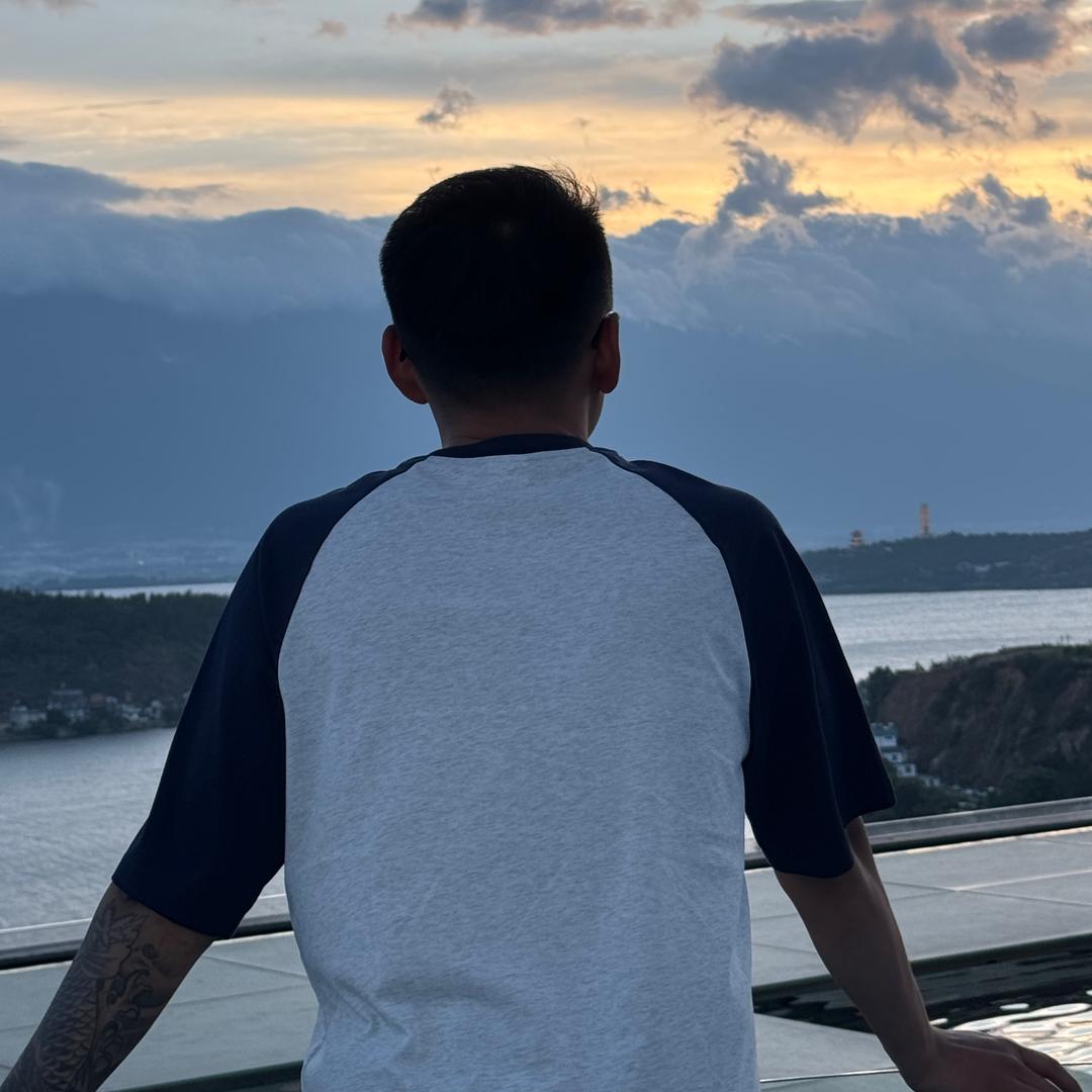 拍视频的阿然丶📹