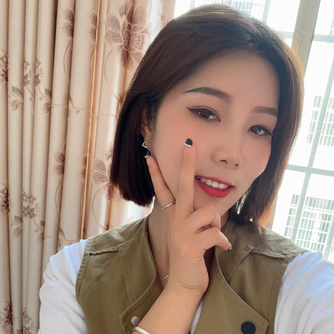 丽丽
