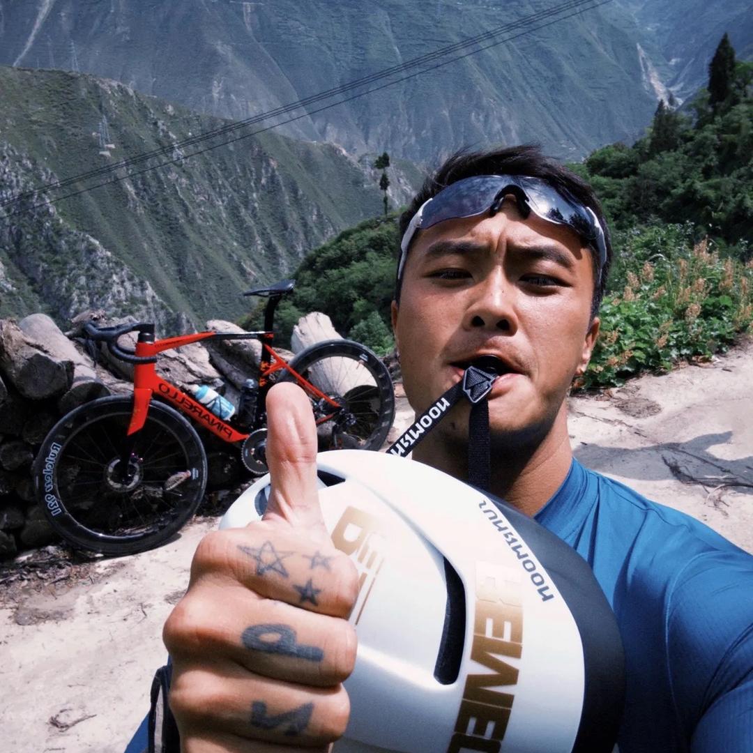 小何要冲铁三🌈