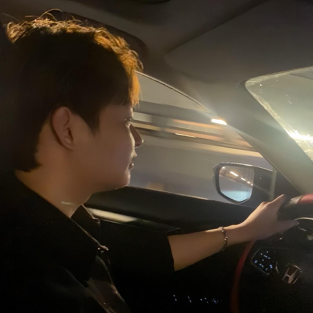@汕头发型设计-小坤