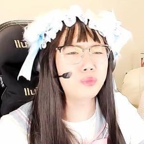 张力（勾八太奶就不爱吃榴莲）