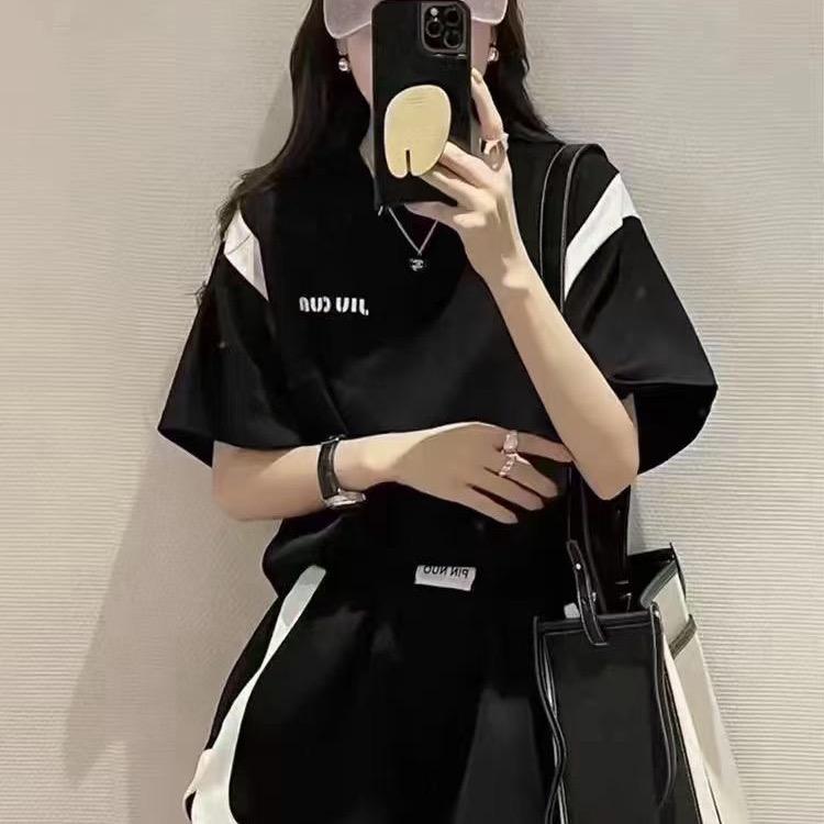 灵儿女装工厂直销啦