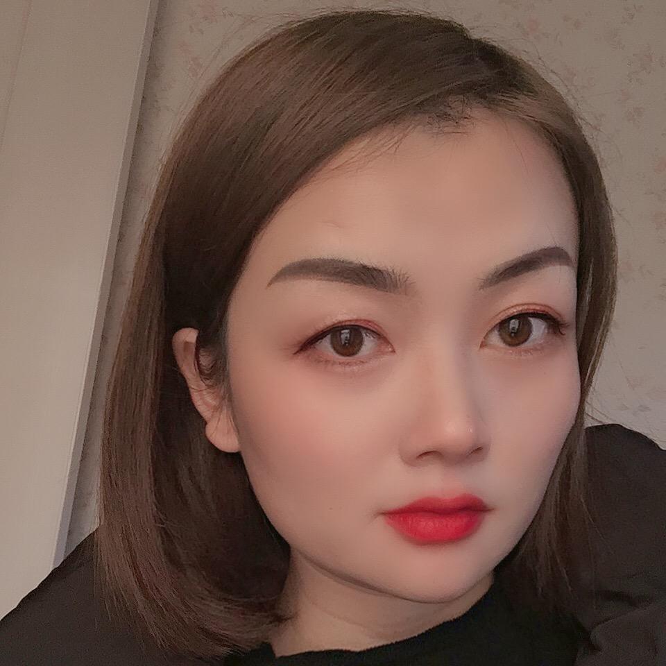 一一佳佳