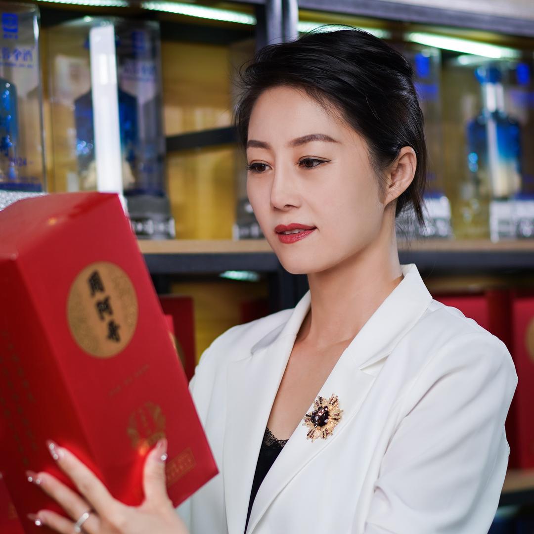 仐酒创始人——周歌