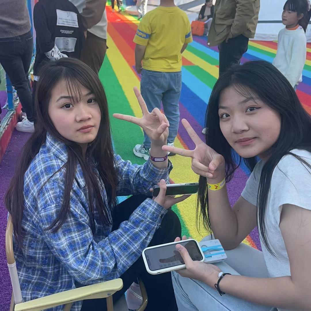 烟花再美只是瞬间