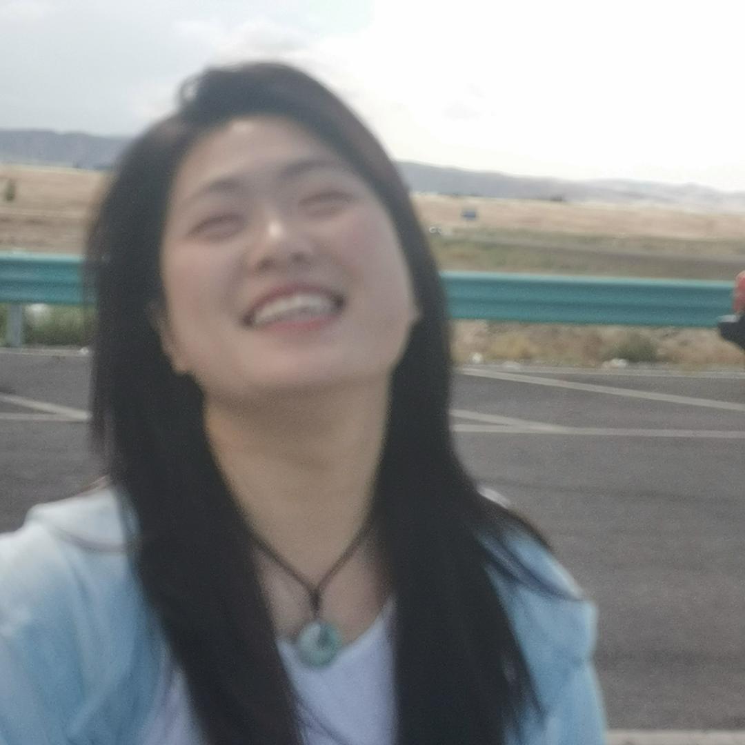 木子在卖鸡爪年糕淀粉肠🌎