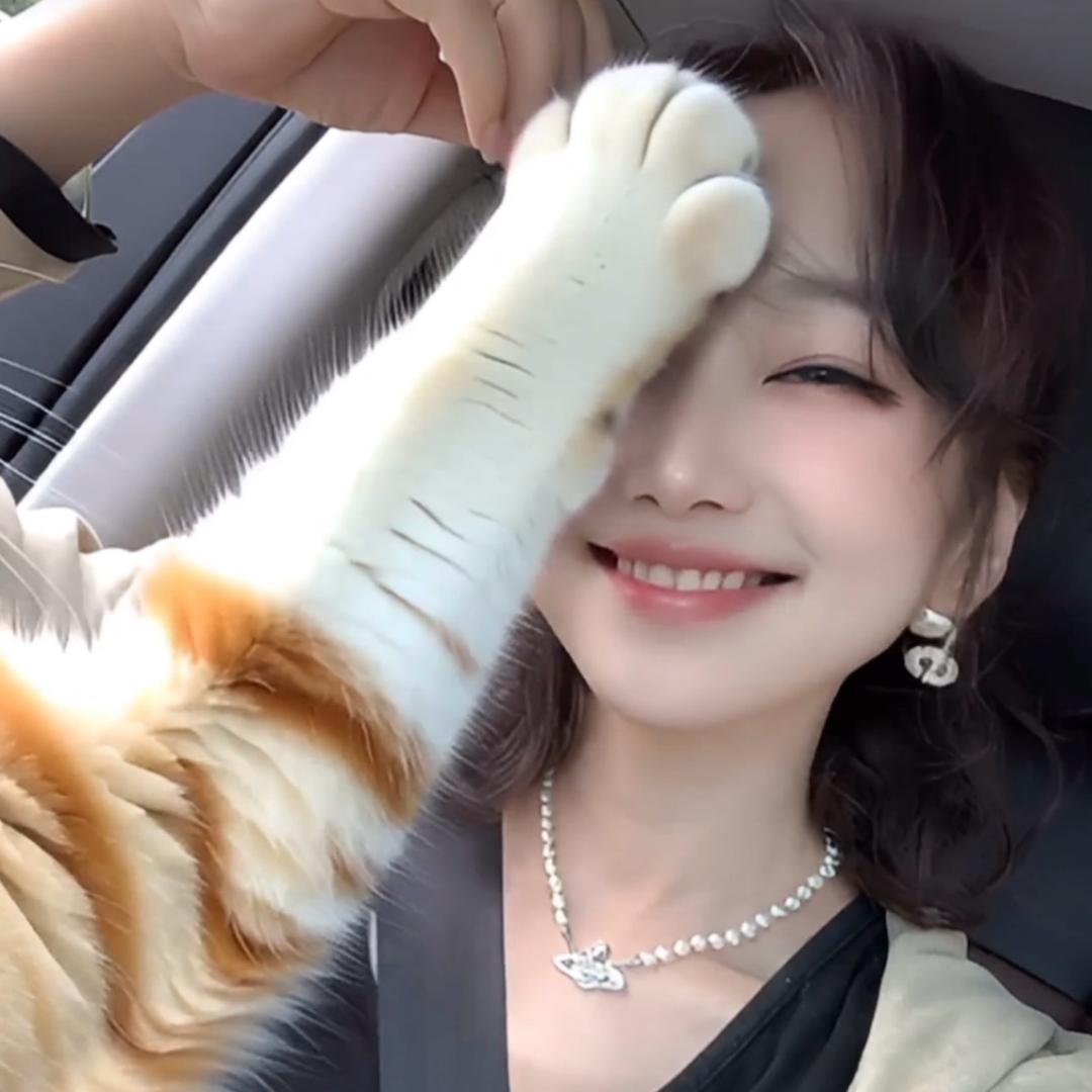 蜡笔小芯