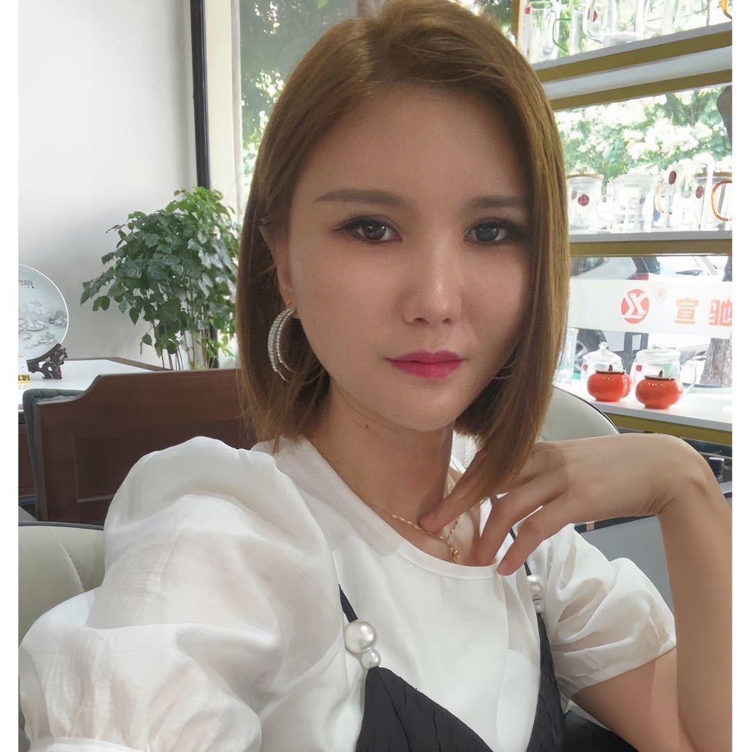 绵阳卖麻将机的娟妹儿