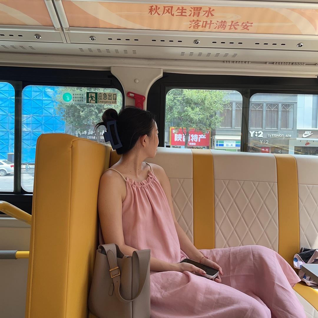 大口喝粥粥