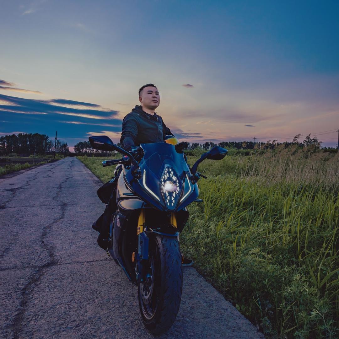 晨 啊.🏍🫧