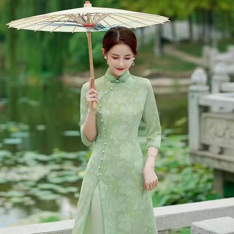 苏绣娘旗袍店
