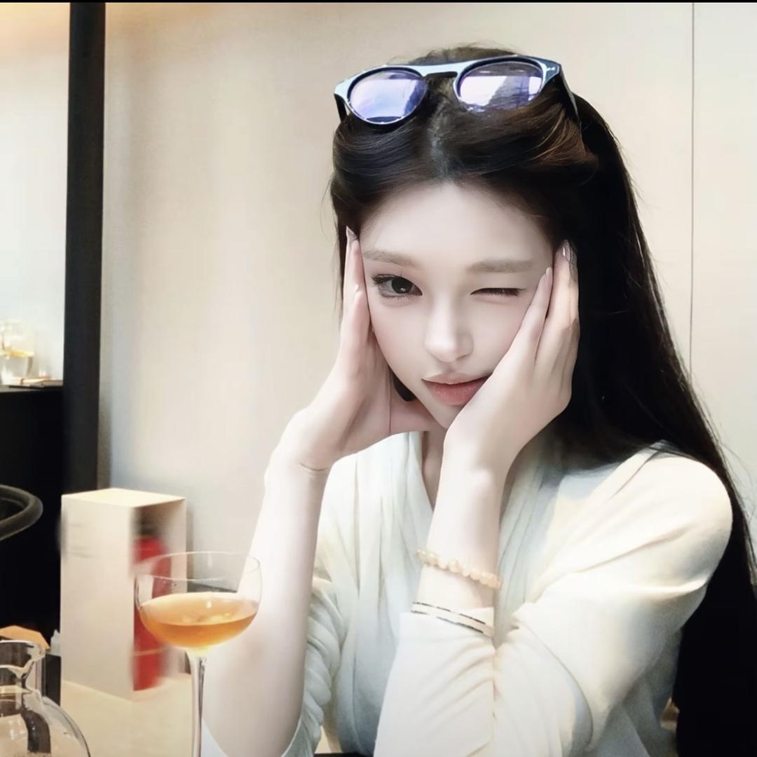 丽芝士.