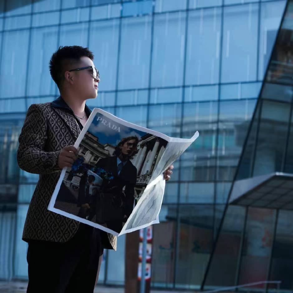 叫遥遥的可多了_