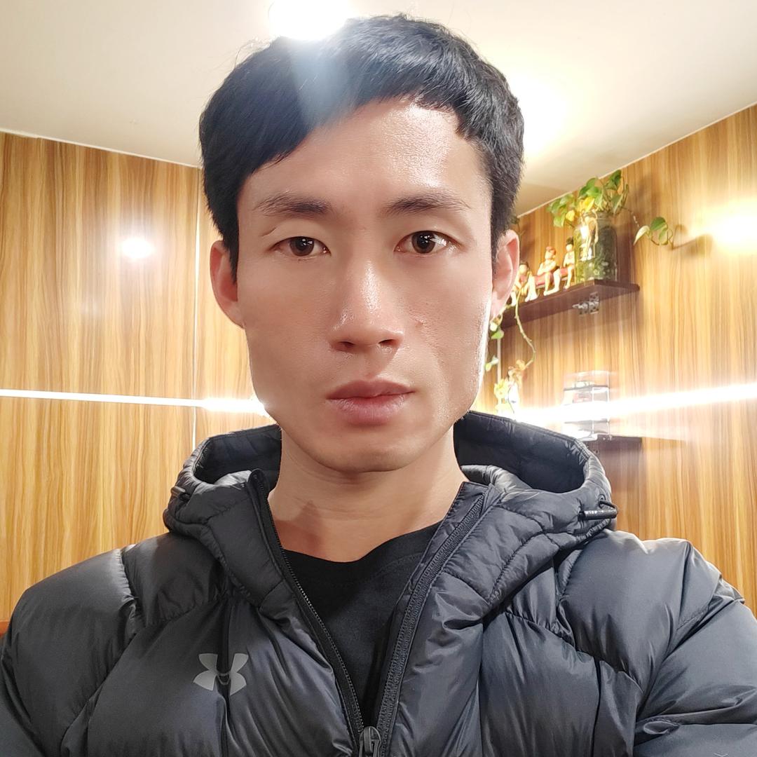 🏀⚽️CF亮亮✌️街球亮哥⚽️🏀