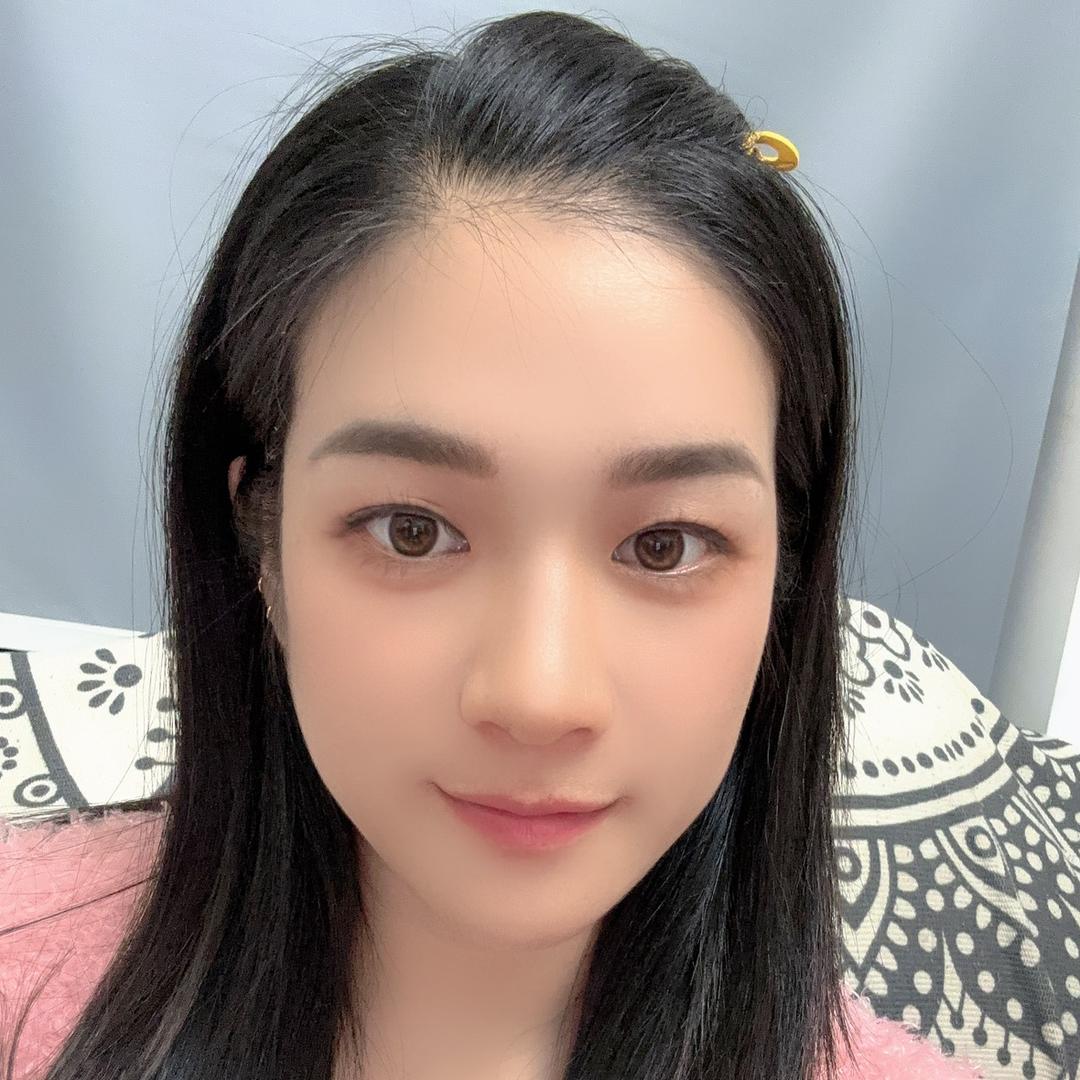 谢一一