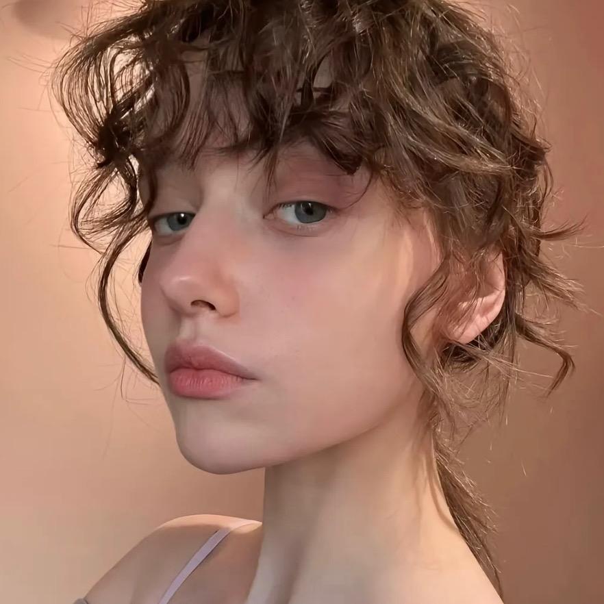 妞妞脾气不太好。