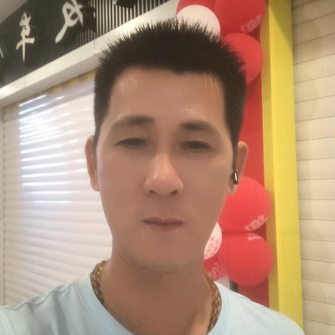 用户477351陈少