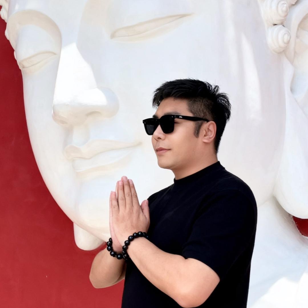 长命百岁.🙈🙉🙊