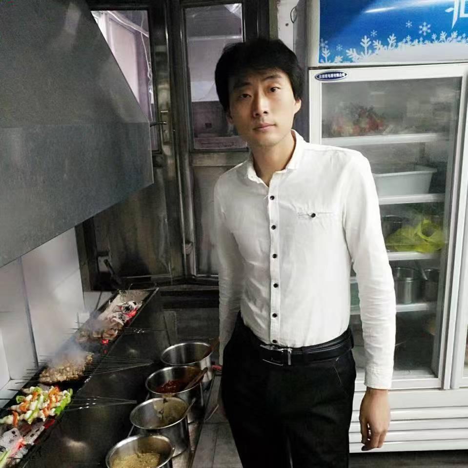 江哥人生一串烧烤店