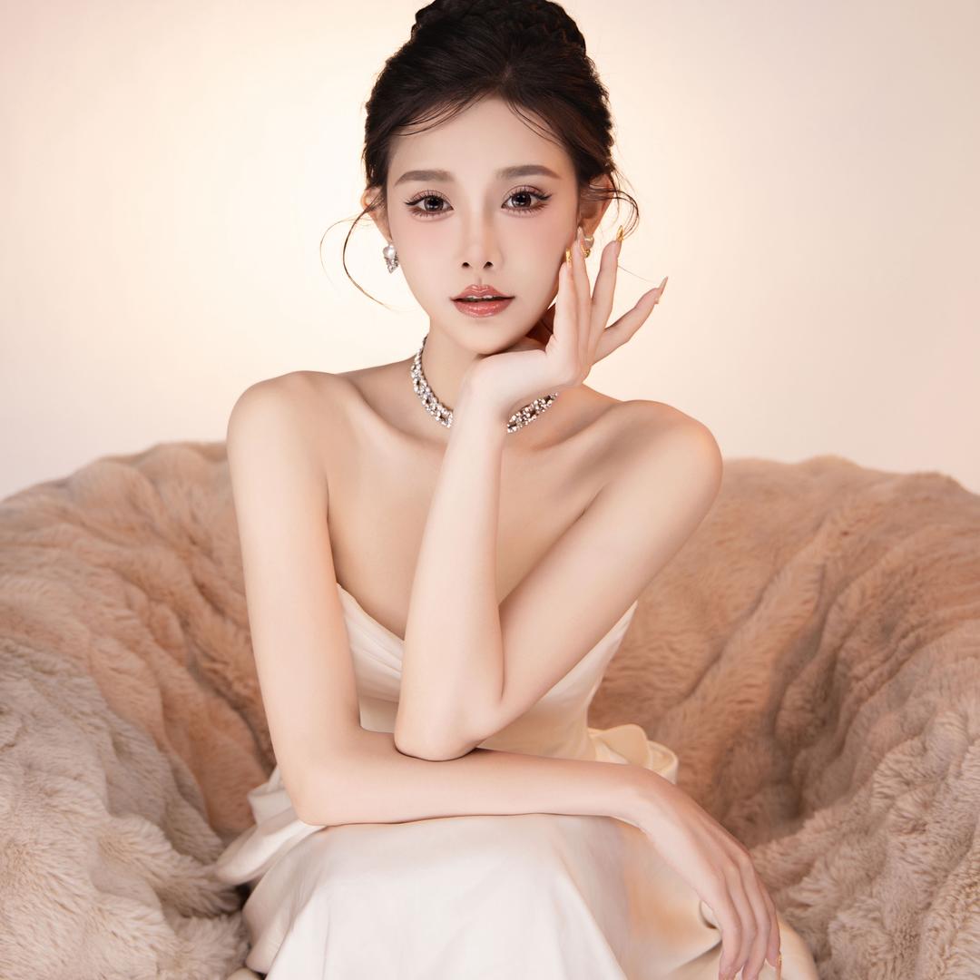 超级加菲喵🐱