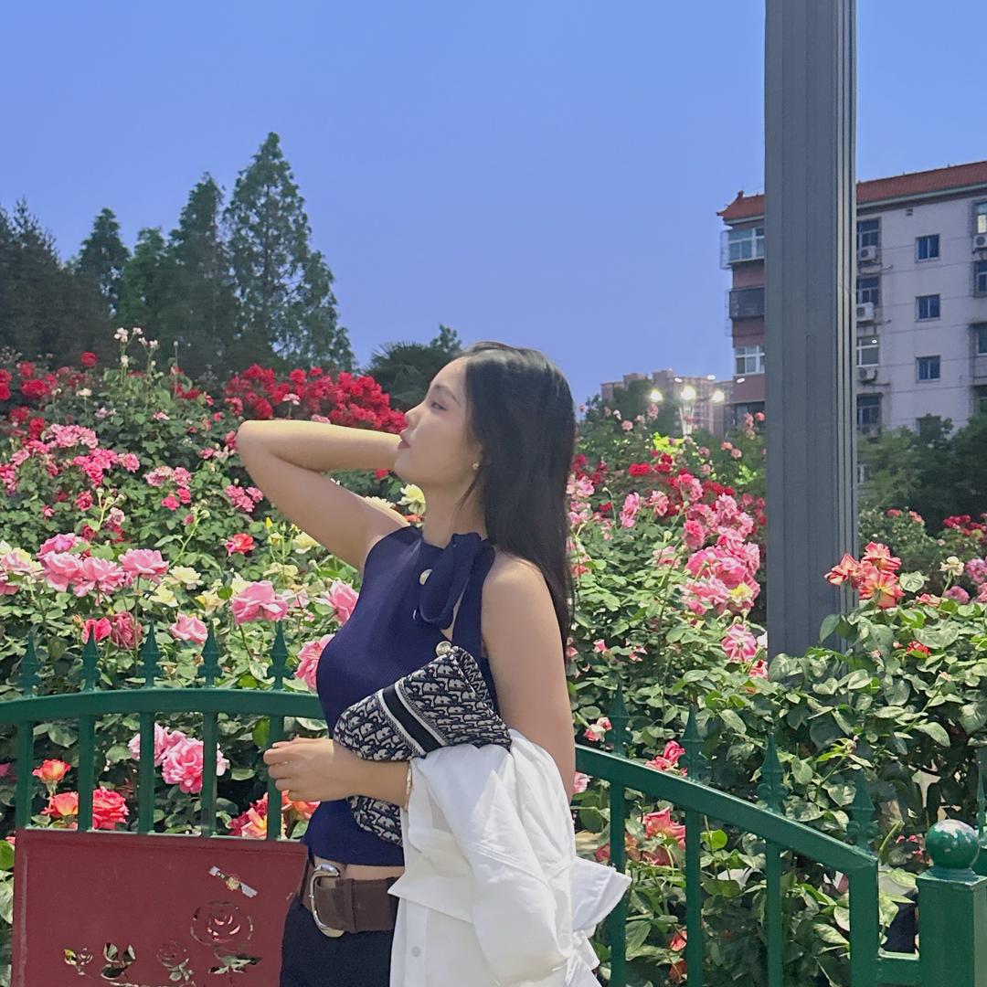 银基FF轻奢女装