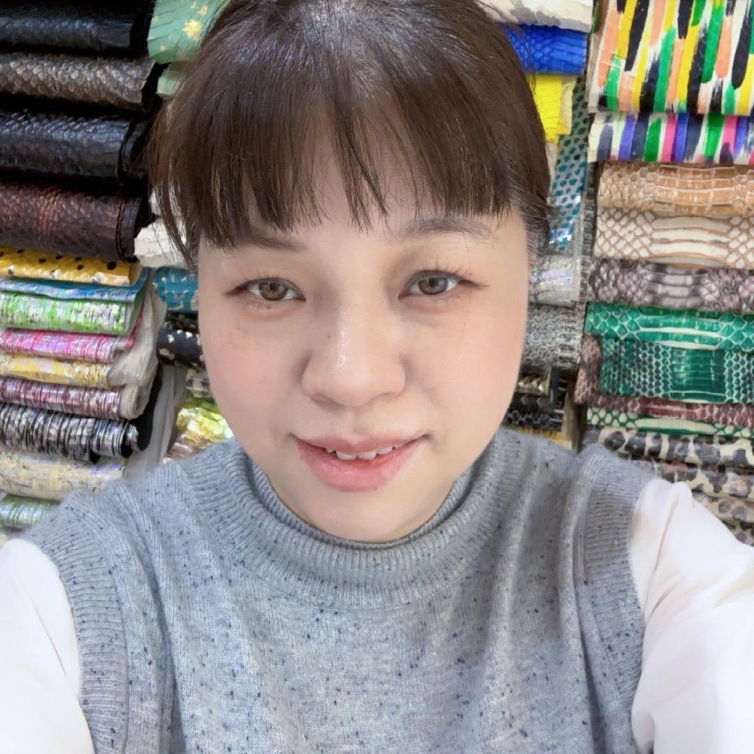 @广州市顺宝蛇皮工厂店