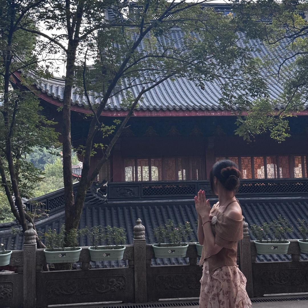 砰砰