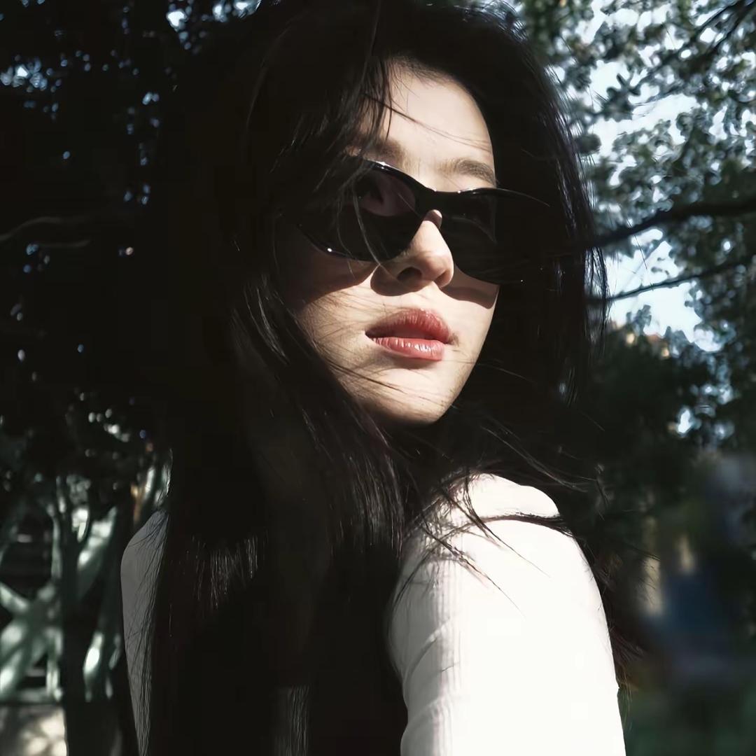 Ww.🦋