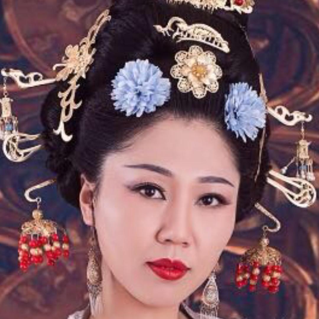 木子草玉