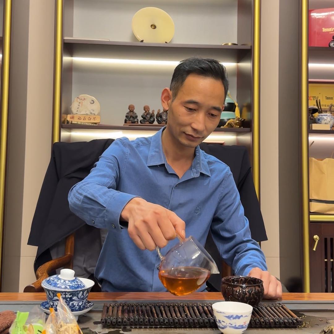 天印木门全屋定制（源头工厂）