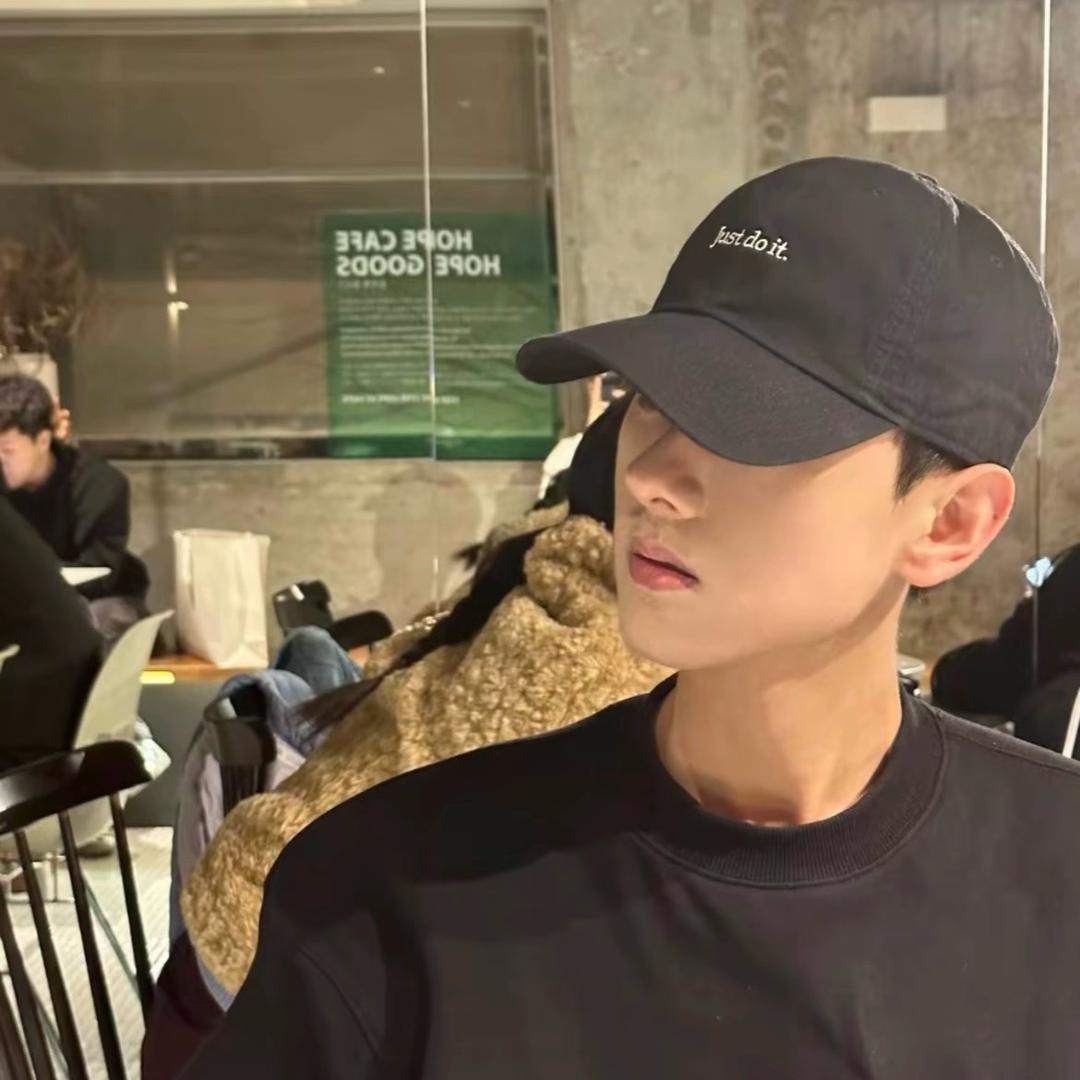 爱吃你画的大饼