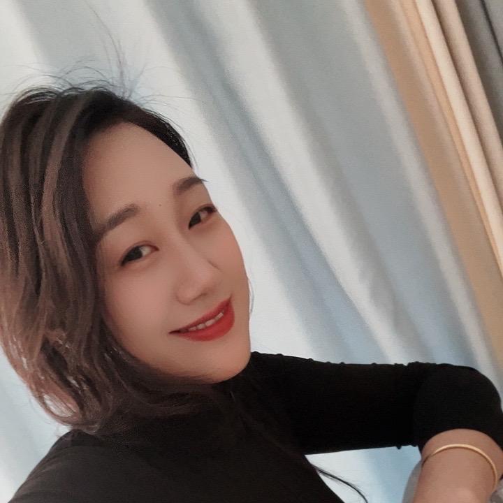 爱吃糖的女孩