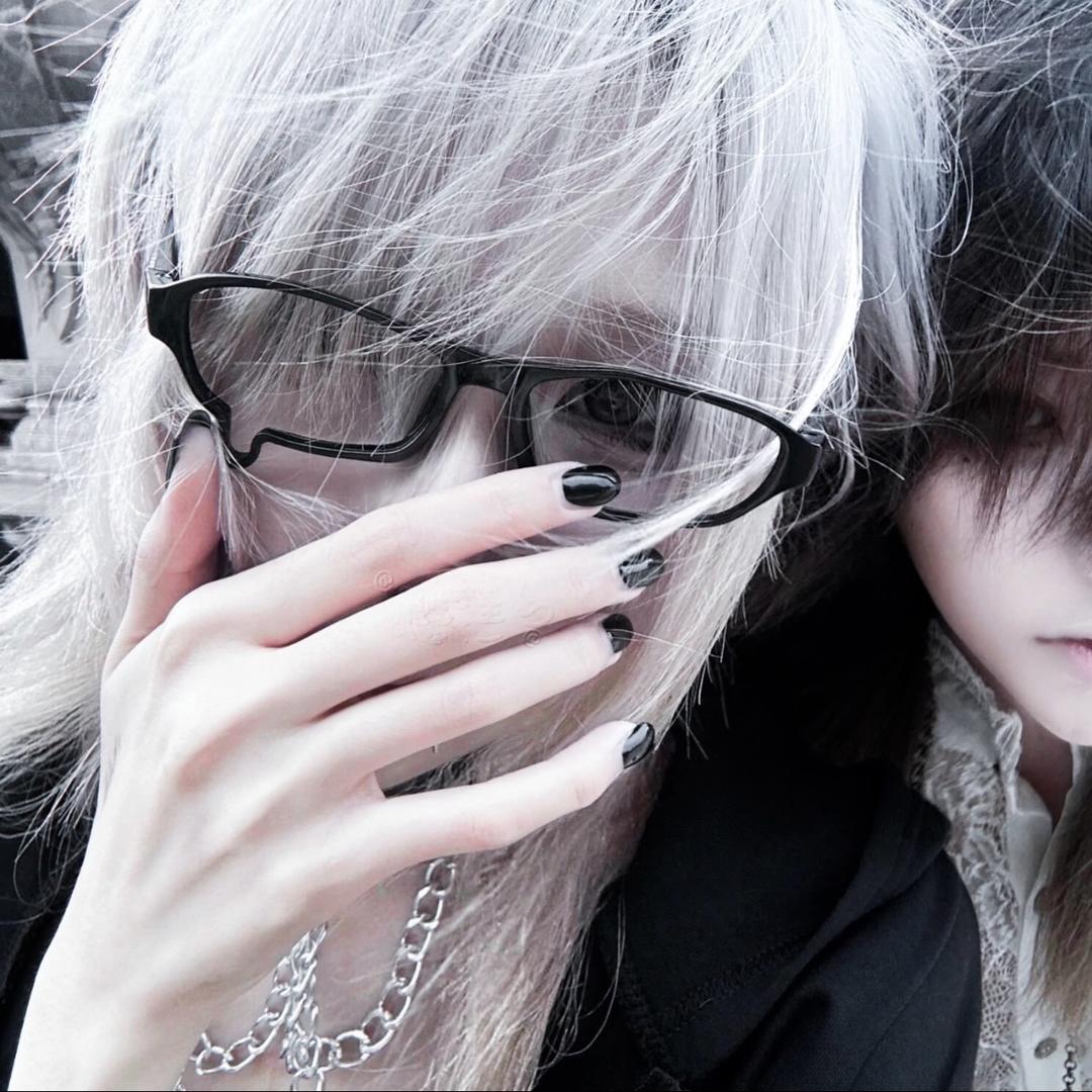 𝗬𝘂𝗥𝗿𝟭𝗶