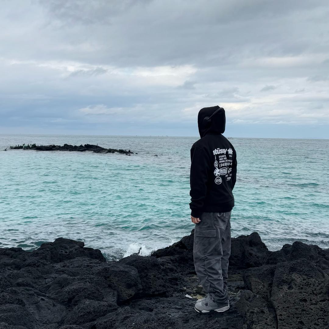 𝐗𝐢𝐚𝐨𝐙𝐡𝐮𝐨.