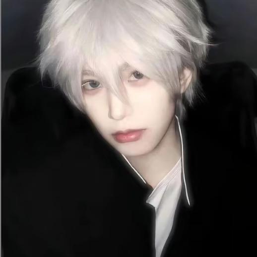 千呈.♡