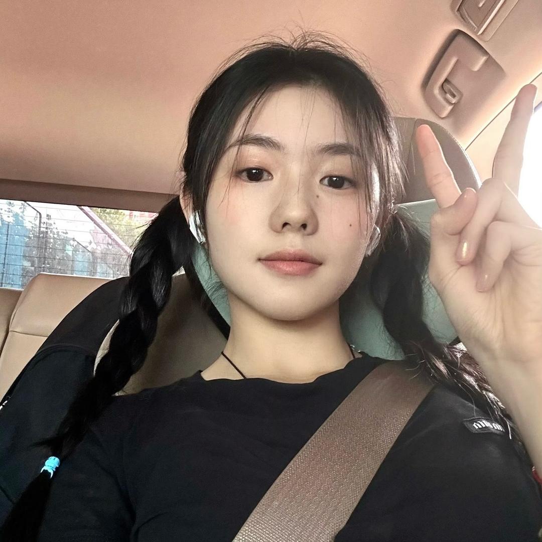 袁寄诗头像