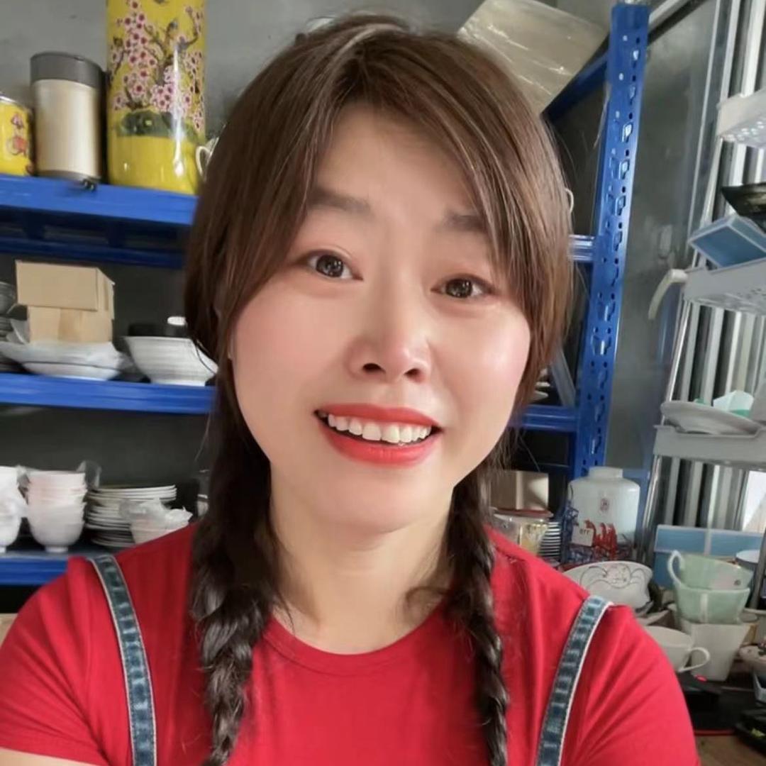 茉莉小姐