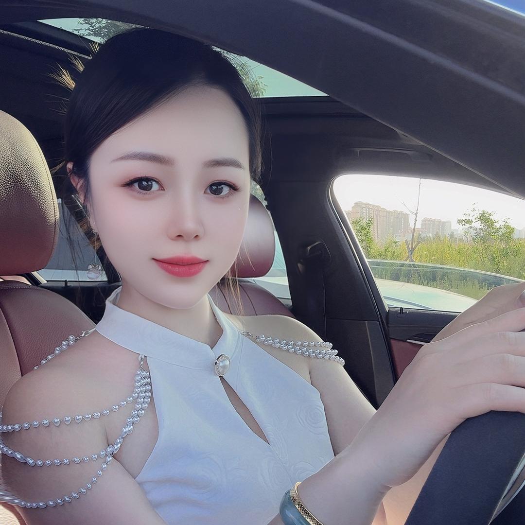 思 思🪷(服许总)