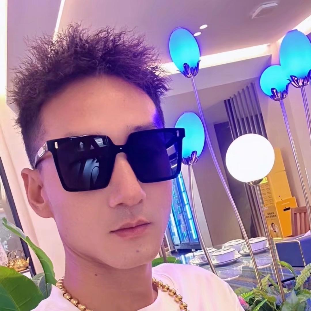 晋涛二手车