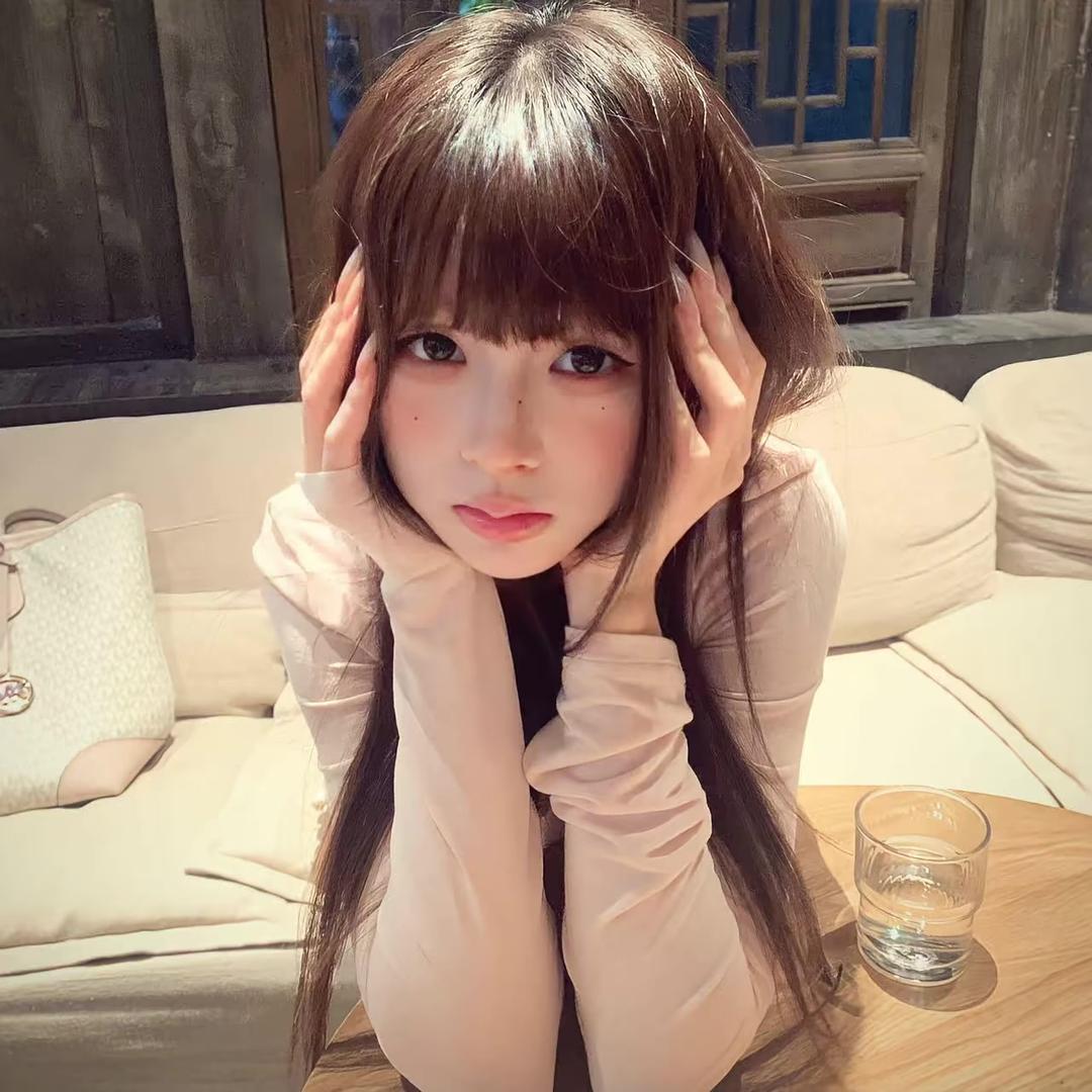 女孩.