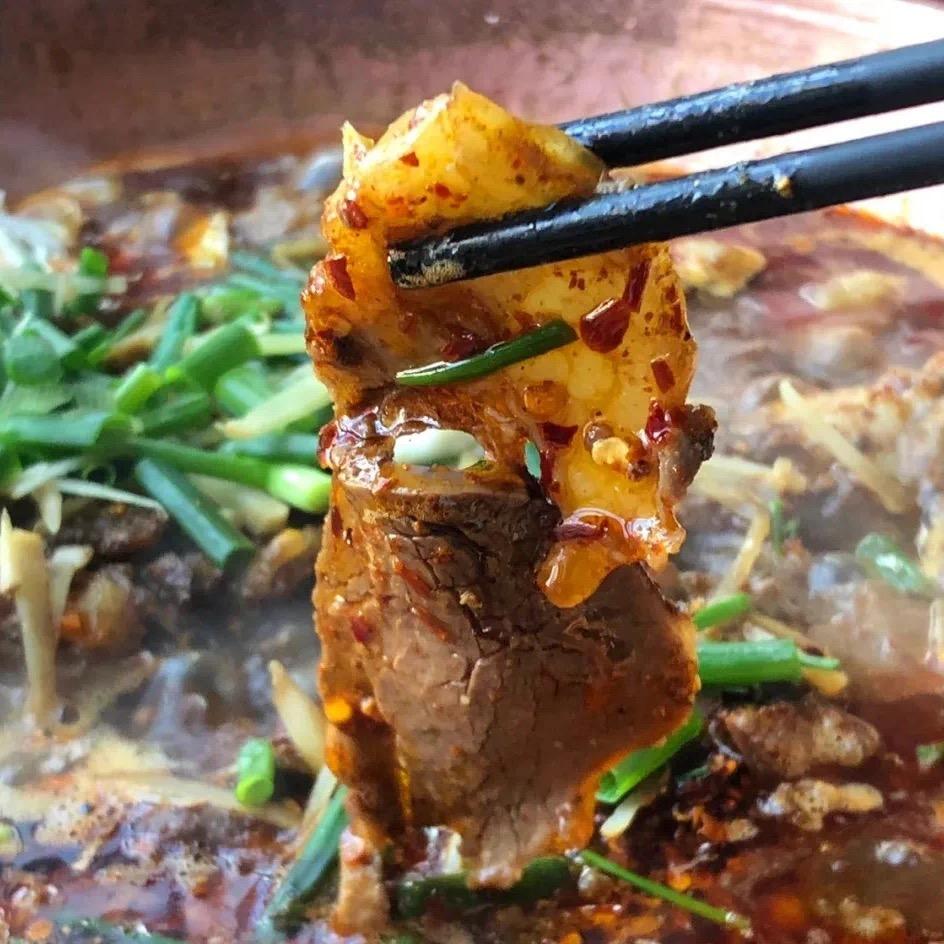 怒江蛮蚌保山火一瓢带皮牛肉